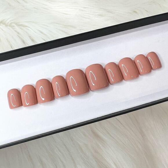 Cameo Brown Custom Press On Nails | High Quality Nails | Handmade - Picture 1 of 10
